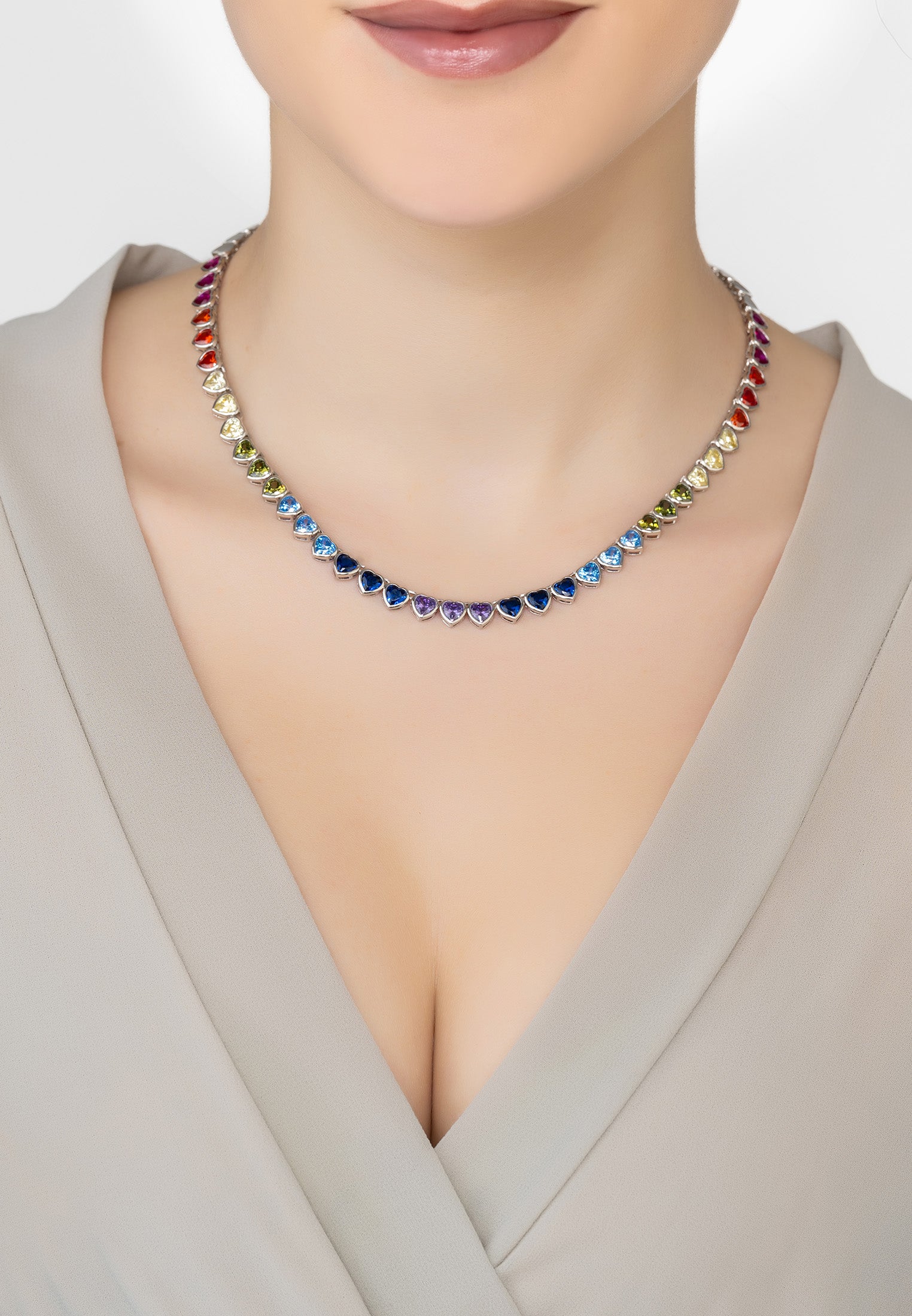 Herz-Girlande-Regenbogen-Edelstein-Halskette aus Silber
